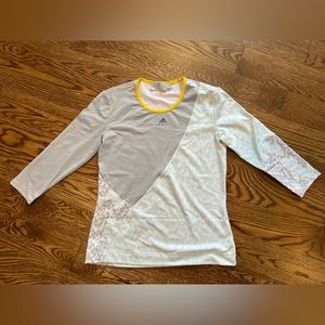 Stella McCartney Barricade 3/4-Length Athletic Top